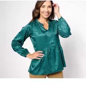 ISAAC MIZRAHI Live Green Stretch Jacquard Shirred peplum Blouse Women’s Sz L
